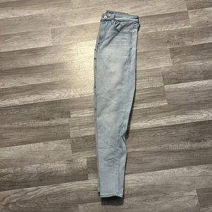 American Eagle skinny jeans- high waisted- super stretch